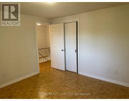 18 VANIER PLACE - 22