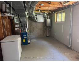 18 VANIER PLACE - 24