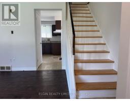 18 VANIER PLACE - 4