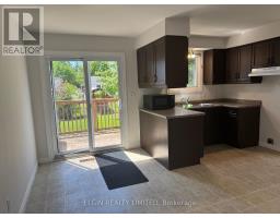 18 VANIER PLACE - 9
