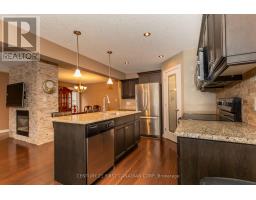 3337 PAULPEEL AVENUE - 13