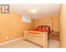 3337 PAULPEEL AVENUE - 36