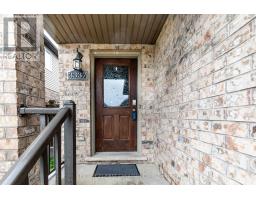 3337 PAULPEEL AVENUE - 4