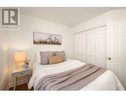 3 - 374 EDITH CAVELL BOULEVARD - 27