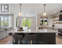 777 ZAIFMAN CIRCLE - 10