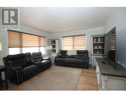 73 JAQUELINE STREET - 3