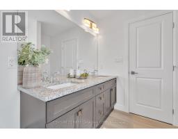 1285 SANDBAR STREET - 32