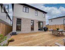 1285 SANDBAR STREET - 43