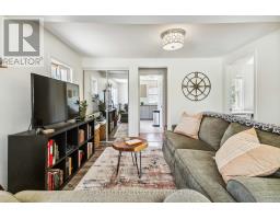 130 WELLINGTON STREET - 13