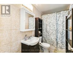 130 WELLINGTON STREET - 17