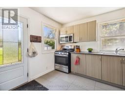 130 WELLINGTON STREET - 22