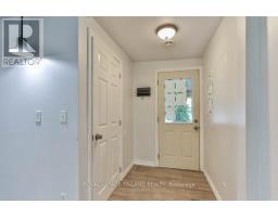 12 KING STREET E - 7