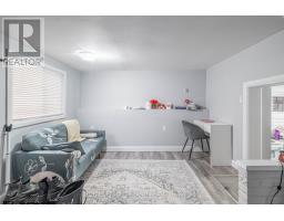 382 WHARNCLIFFE ROAD S - 18