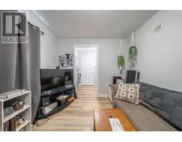 382 WHARNCLIFFE ROAD S - 7