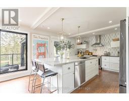 245 RIVERVIEW DRIVE - 8