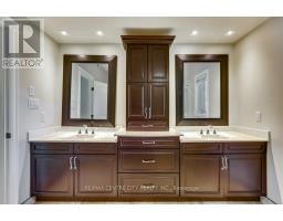 85 PRINCE OF WALES GATE - 13