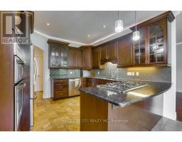 85 PRINCE OF WALES GATE - 16
