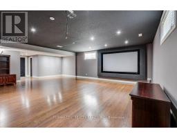 85 PRINCE OF WALES GATE - 33