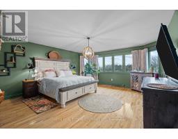77687 LONDON ROAD - 24