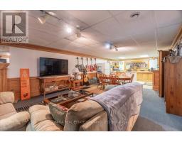 77687 LONDON ROAD - 35