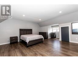653 TALBOT STREET - 35