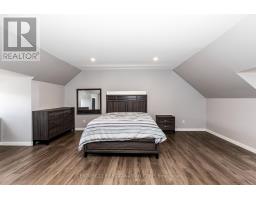 653 TALBOT STREET - 37