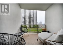 1001 - 330 RIDOUT STREET - 18