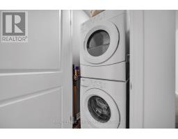 1001 - 330 RIDOUT STREET - 25