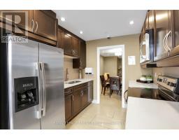 1001 - 330 RIDOUT STREET - 38