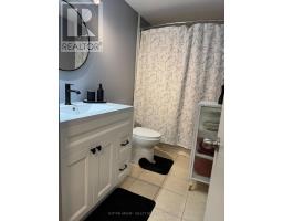 639 GRIFFITH STREET - 11