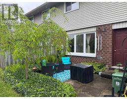 639 GRIFFITH STREET - 15