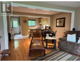 639 GRIFFITH STREET - 5