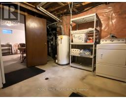 1733 JALNA BOULEVARD - 36
