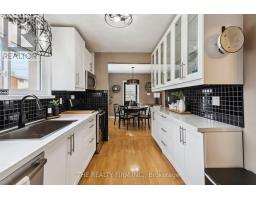 36 WALNUT STREET W - 19