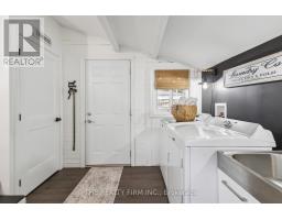36 WALNUT STREET W - 26