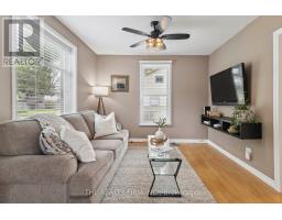 36 WALNUT STREET W - 6