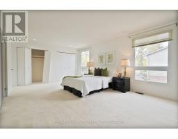 247 EVERGLADE CRESCENT - 31