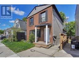 18.5 ADELAIDE STREET S - 1
