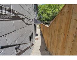 18.5 ADELAIDE STREET S - 33