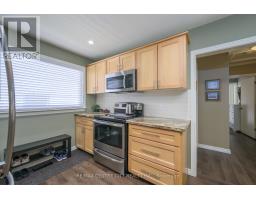 25 ABBOTT STREET - 10