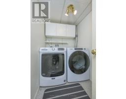 25 ABBOTT STREET - 18