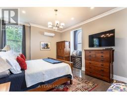 4 - 80 BARTON STREET - 17