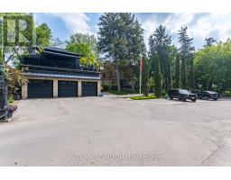 4 - 80 BARTON STREET - 35