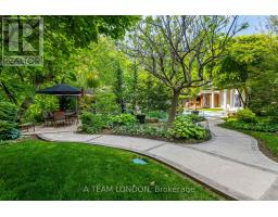 4 - 80 BARTON STREET - 36