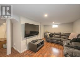 30 WALBROOK CRESCENT - 20