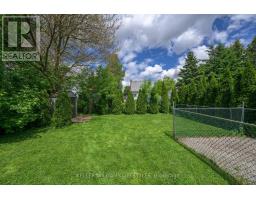 30 WALBROOK CRESCENT - 30