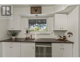 431 RIDOUT STREET S - 17