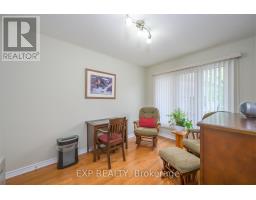 48 - 572 THISTLEWOOD DRIVE - 16