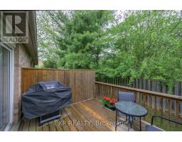 48 - 572 THISTLEWOOD DRIVE - 31