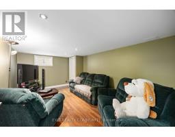 892 LONDON ROAD - 33